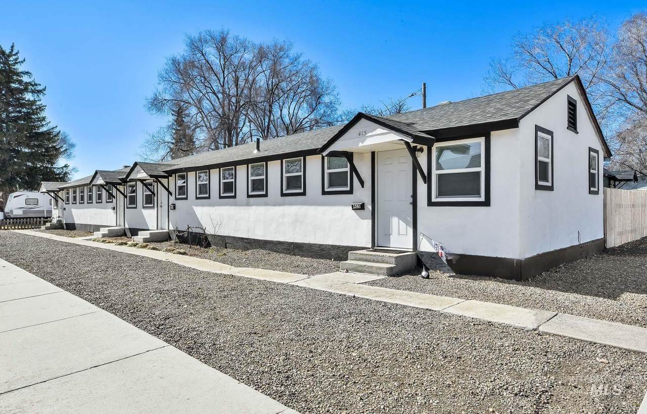 1085 4th S - Photo 1