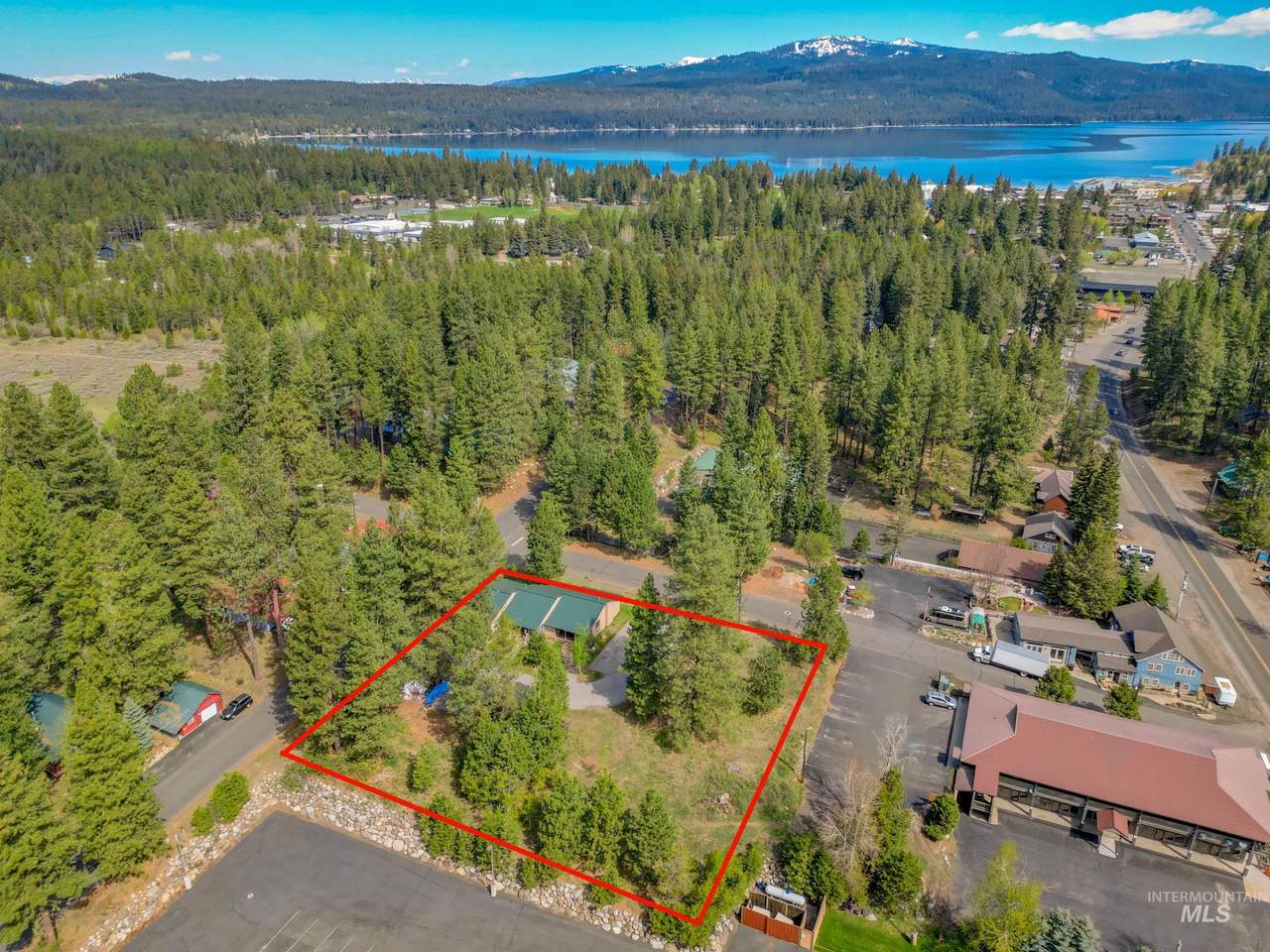 300 Floyde Street - Photo 1