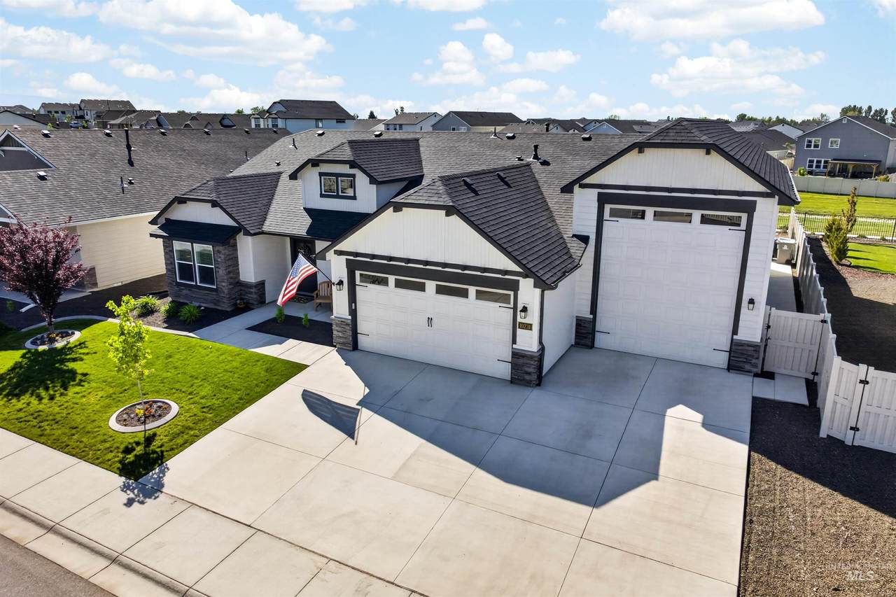 10231 Trident Ridge Dr - Photo 1