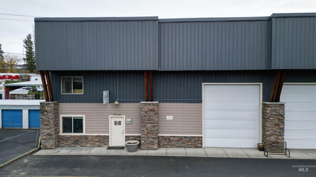 630 Almon St - Photo 1
