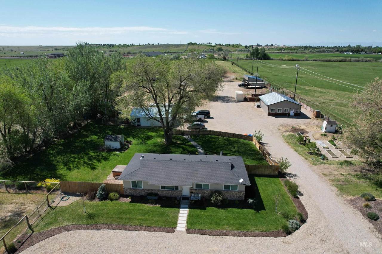 11855 Hubbard Road - Photo 1