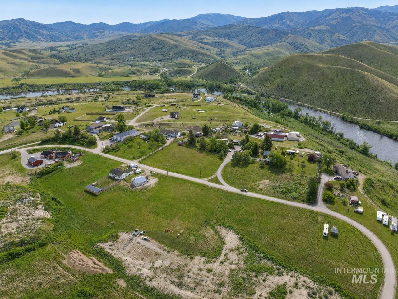 https://bt-photos.global.ssl.fastly.net/imls/1280_boomver_1_98986119-2.jpg
