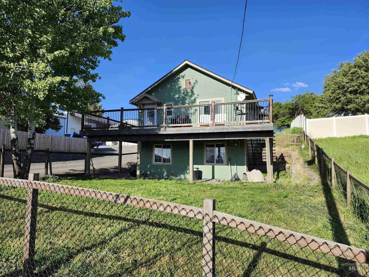 632 Fir Street - Photo 1