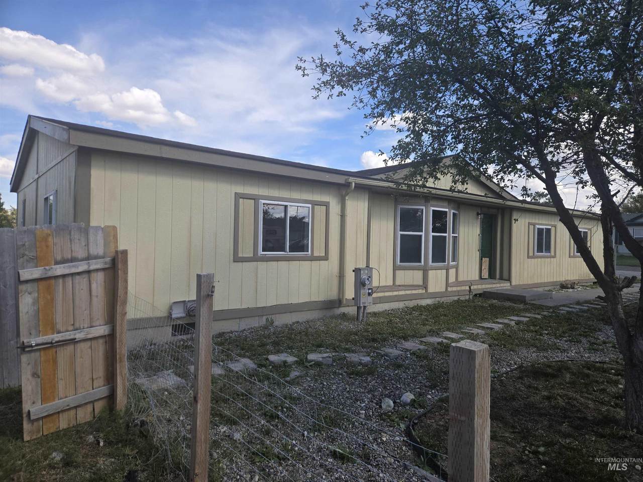 236 Villa Road - Photo 1