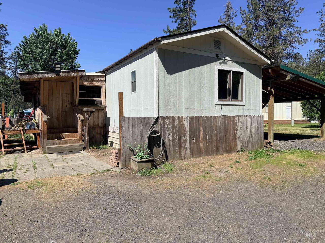 11 Bass Ln - Photo 1