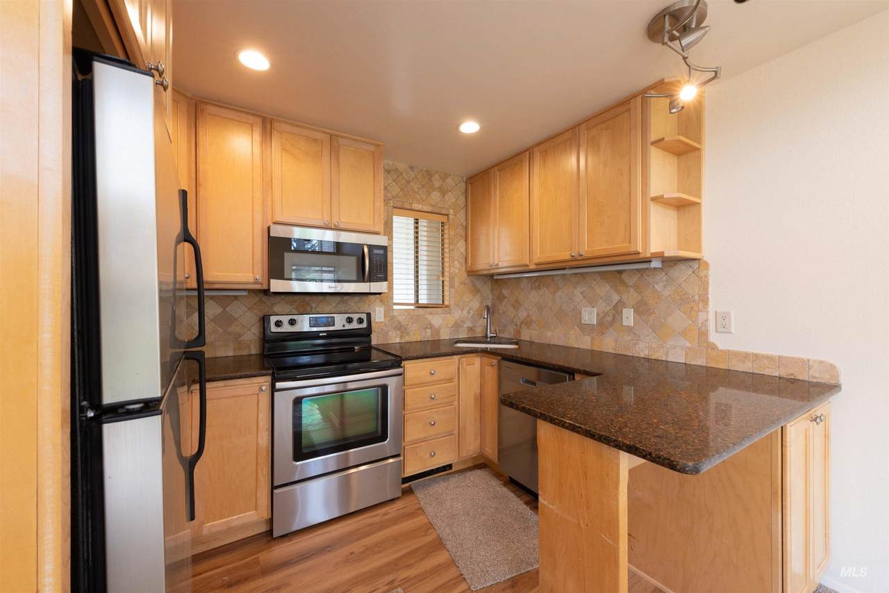 2459 Indian Springs Condo Dr - Photo 1