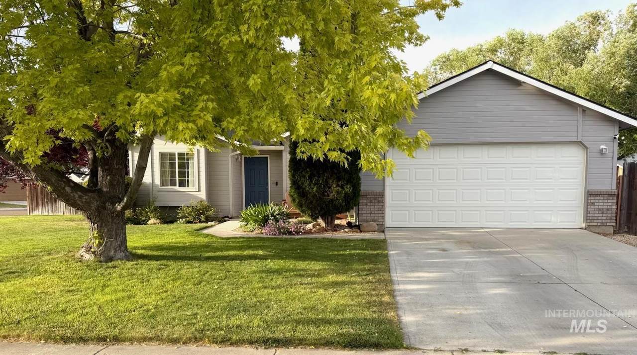 16630 Liverpool Ln - Photo 1