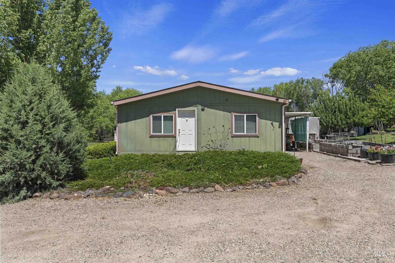 https://bt-photos.global.ssl.fastly.net/imls/1280_boomver_1_98989179-2.jpg
