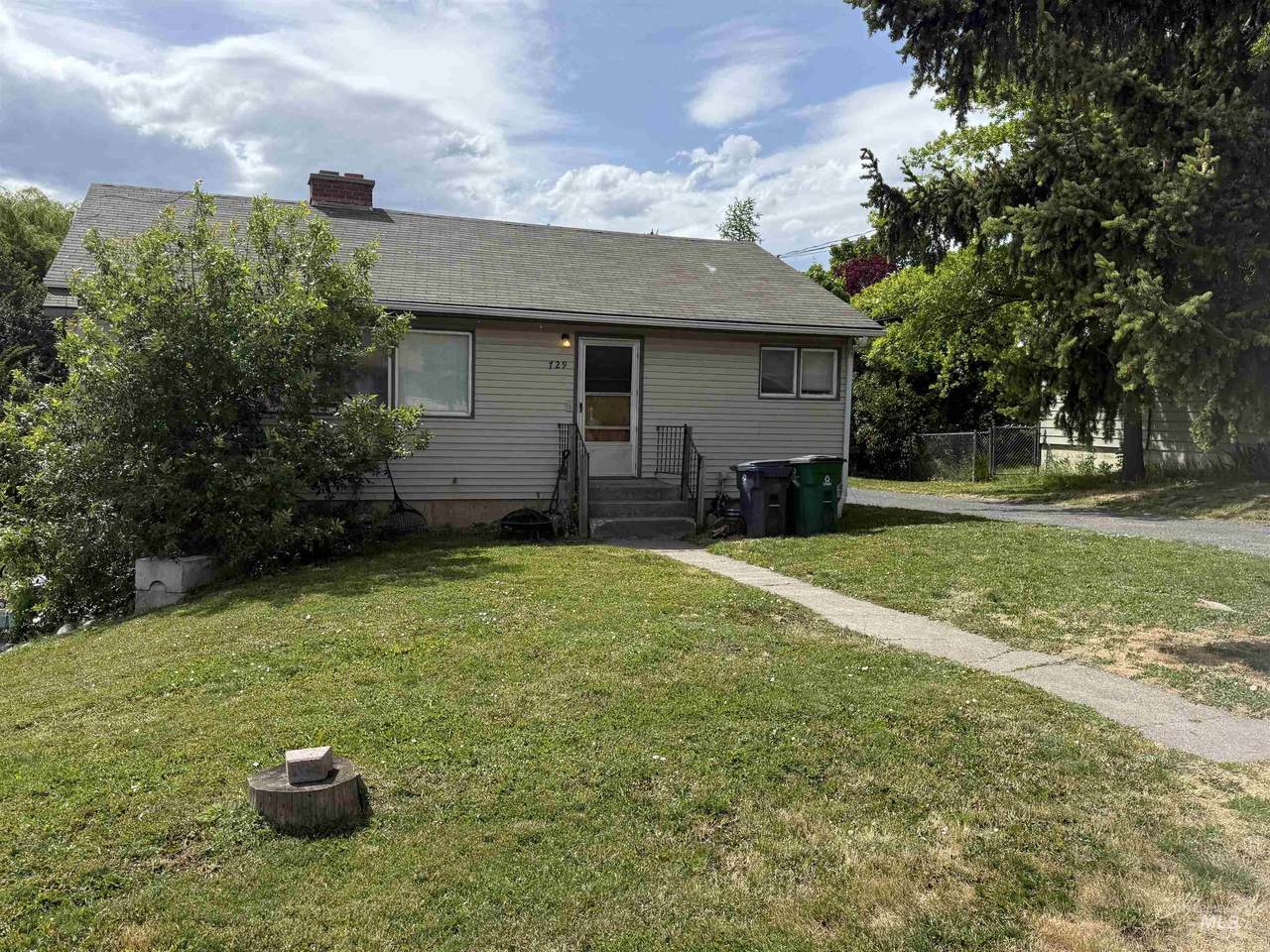 729 Brent Dr. - Photo 1