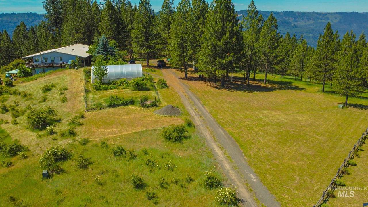783 Wells Lane - Photo 1