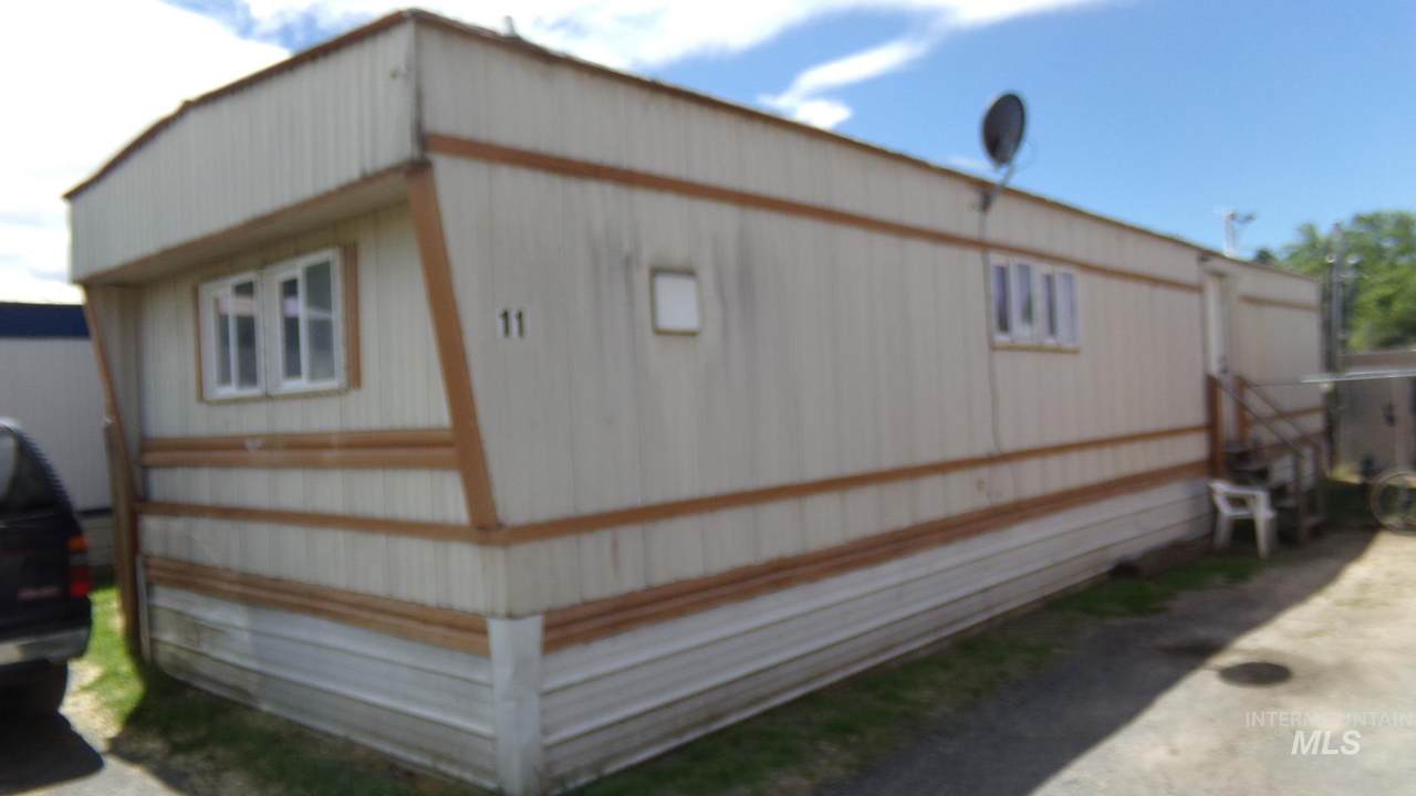 628 Burrell Ave. - Photo 1