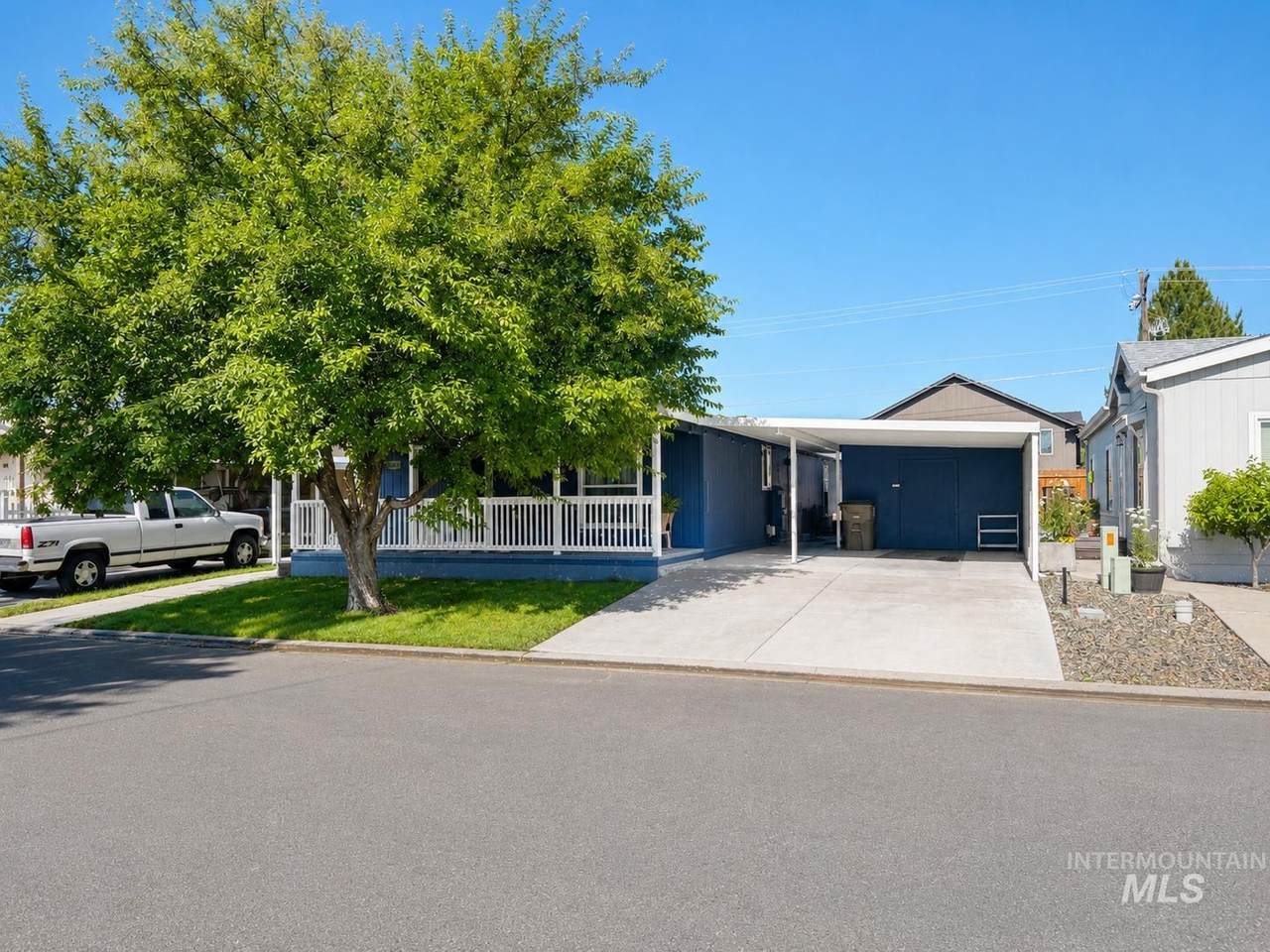 1401 Republic Lane - Photo 1