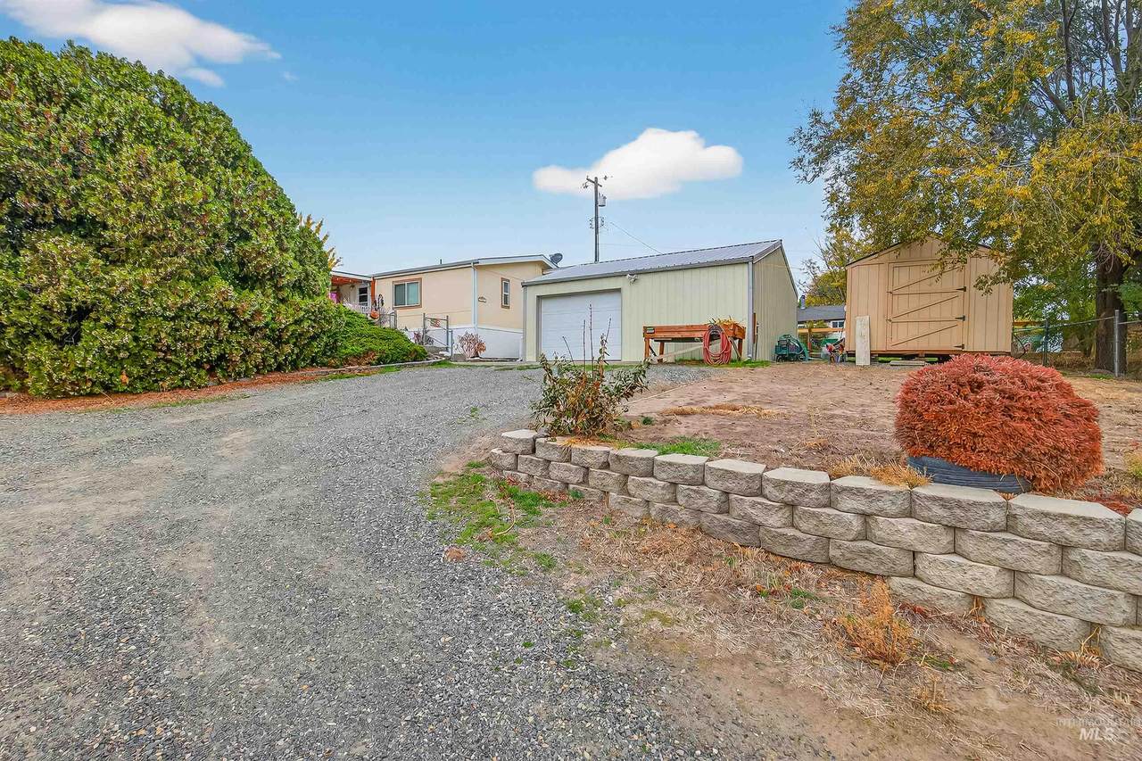 1042 Bridger Lane - Photo 1