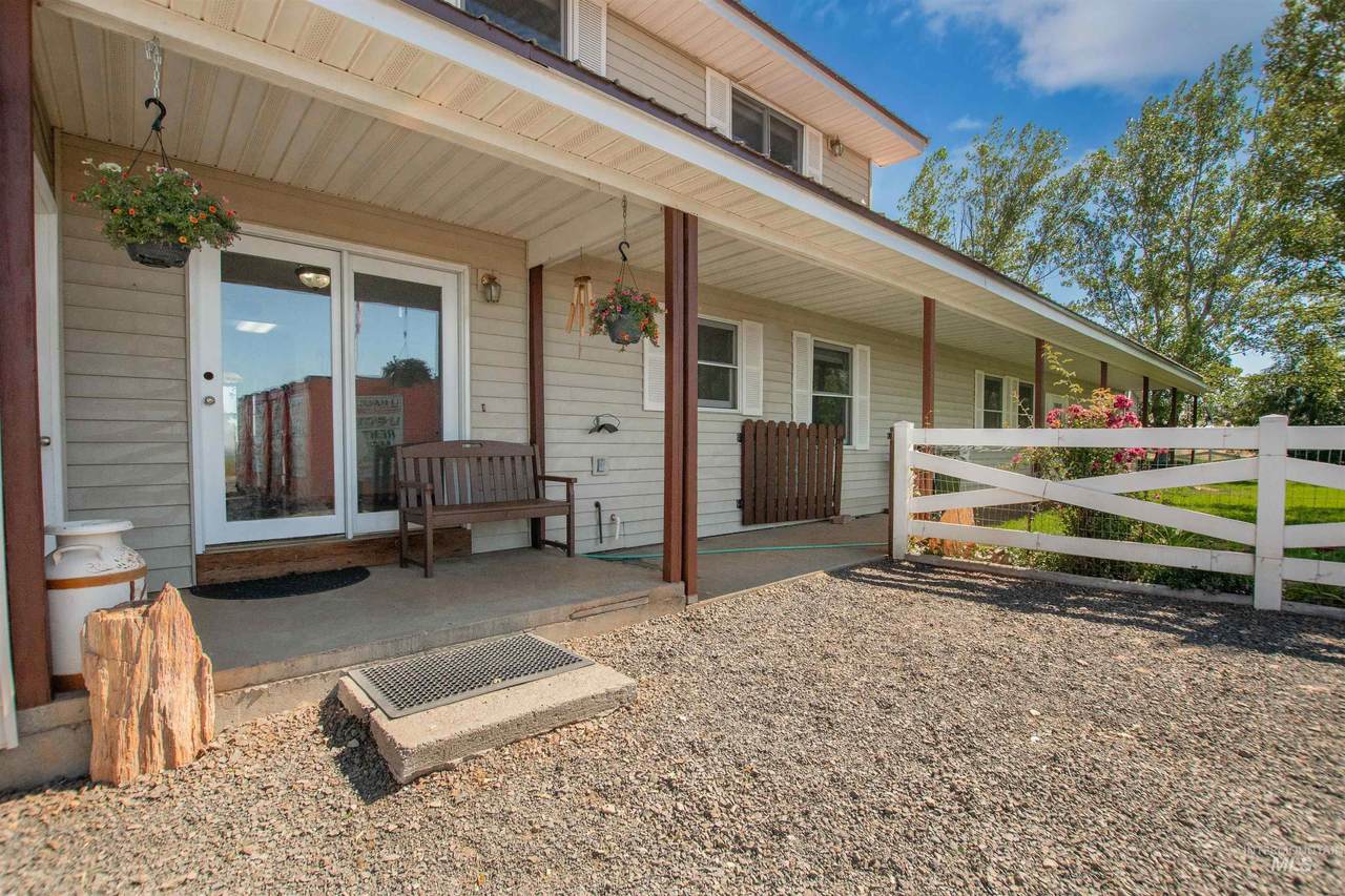 2270 Kilborn Lane - Photo 1