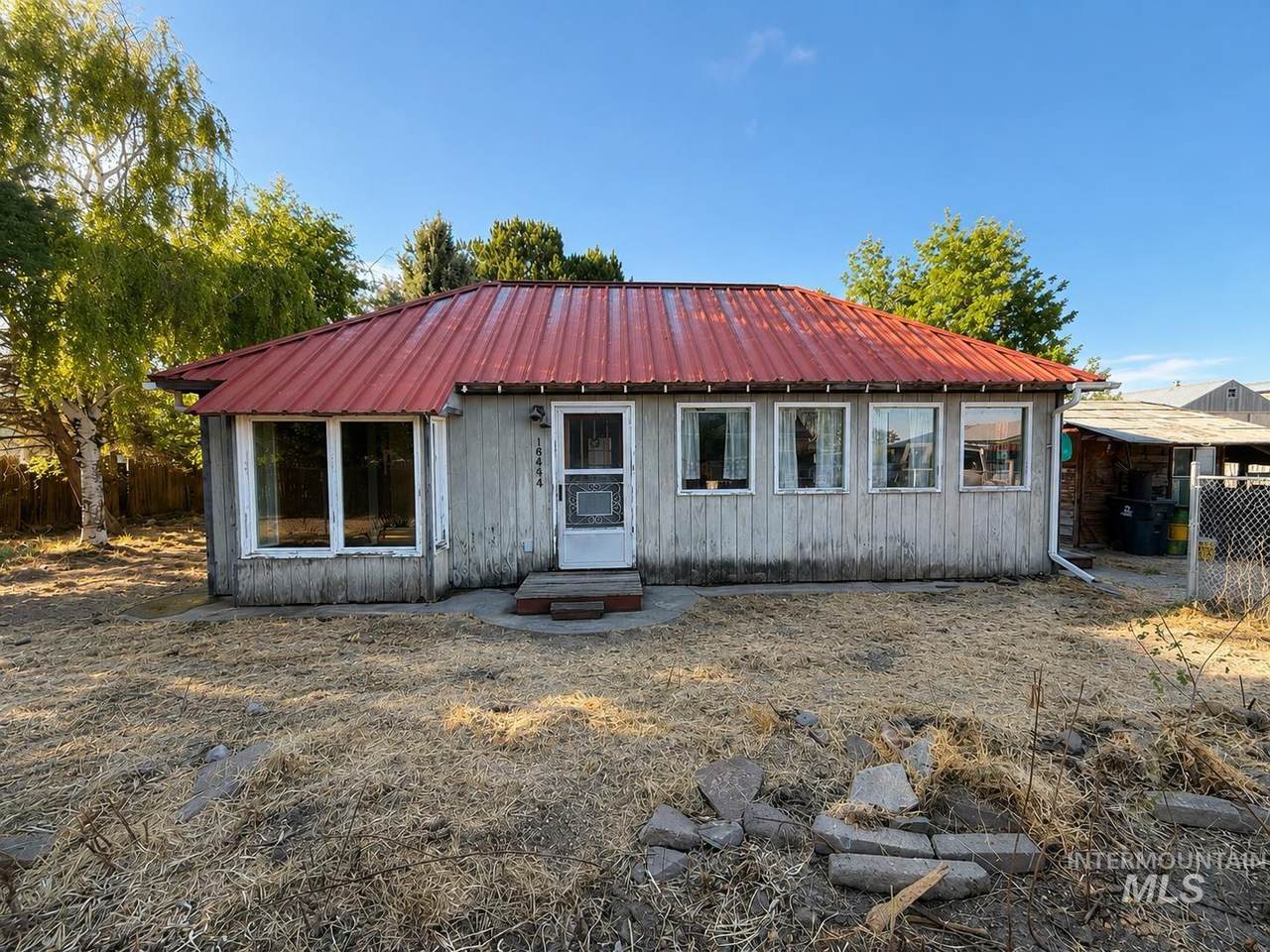 16434 Pride Ln - Photo 1