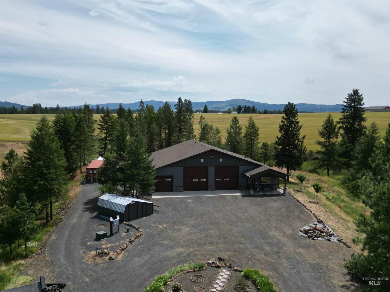 1044 Clemenhagen Rd - Photo 1