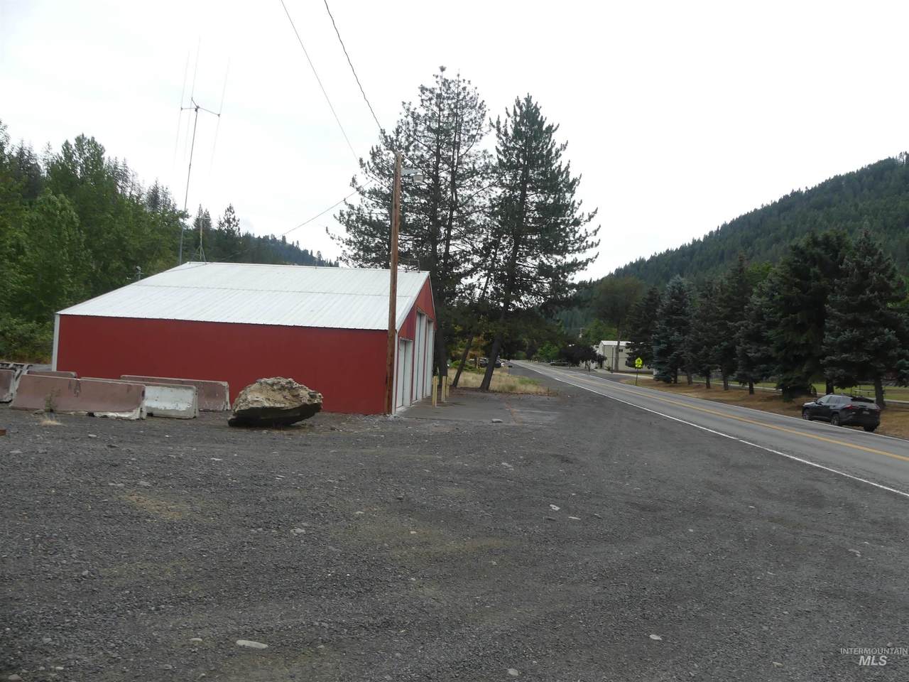 https://bt-photos.global.ssl.fastly.net/imls/1280_boomver_1_98992318-2.jpg