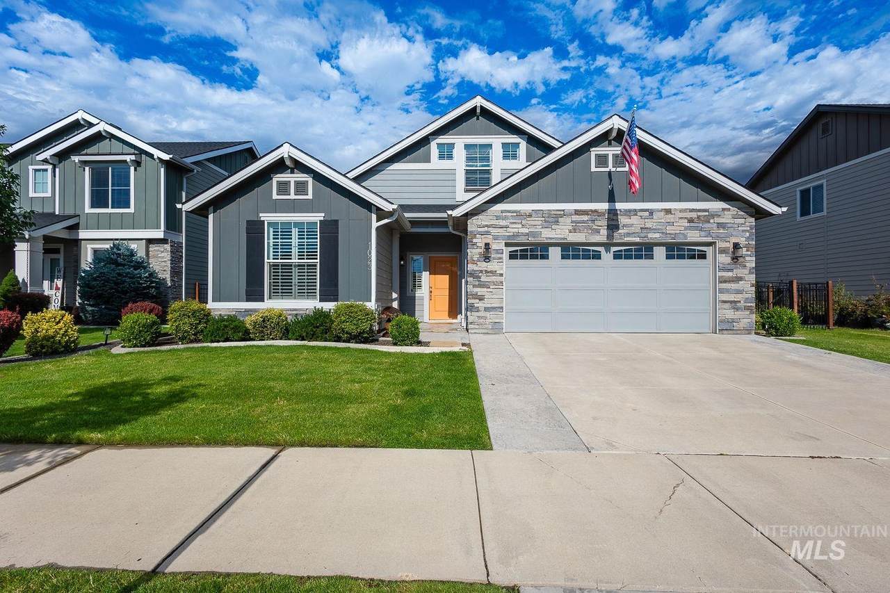 1023 Chastain Ln - Photo 1