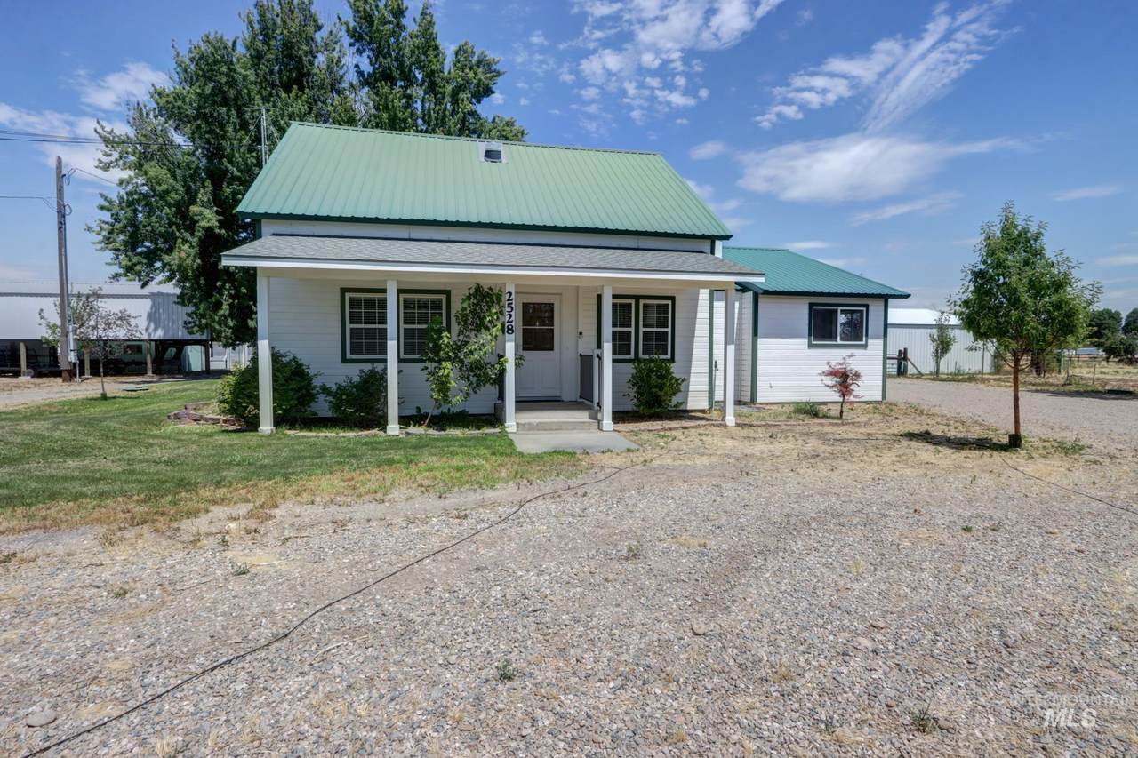 2528 Waterwheel - Photo 1