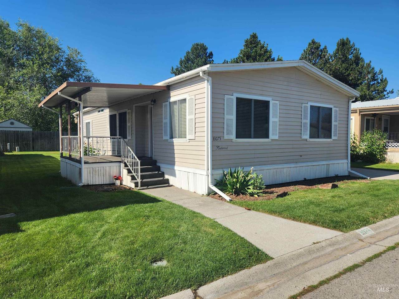 8075 Appomattox - Photo 1
