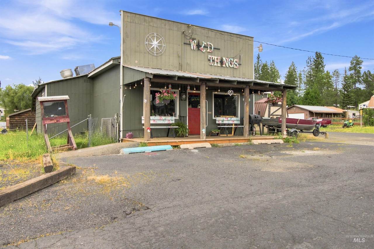 5588 Highway 8 E - Photo 1