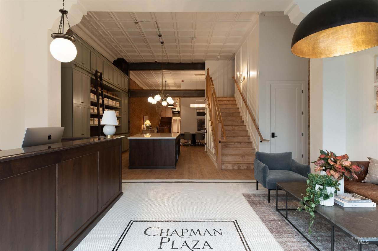 150 Main - Photo 1