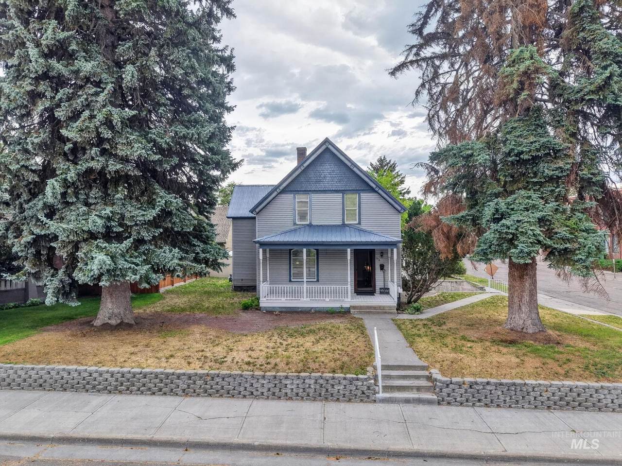 310 Elm Street - Photo 1