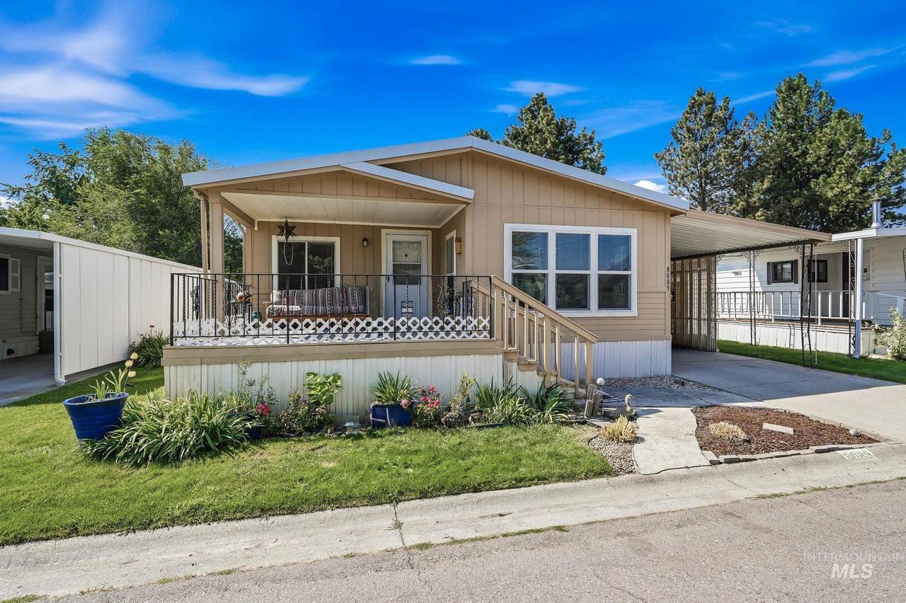 8089 Appomattox - Photo 1