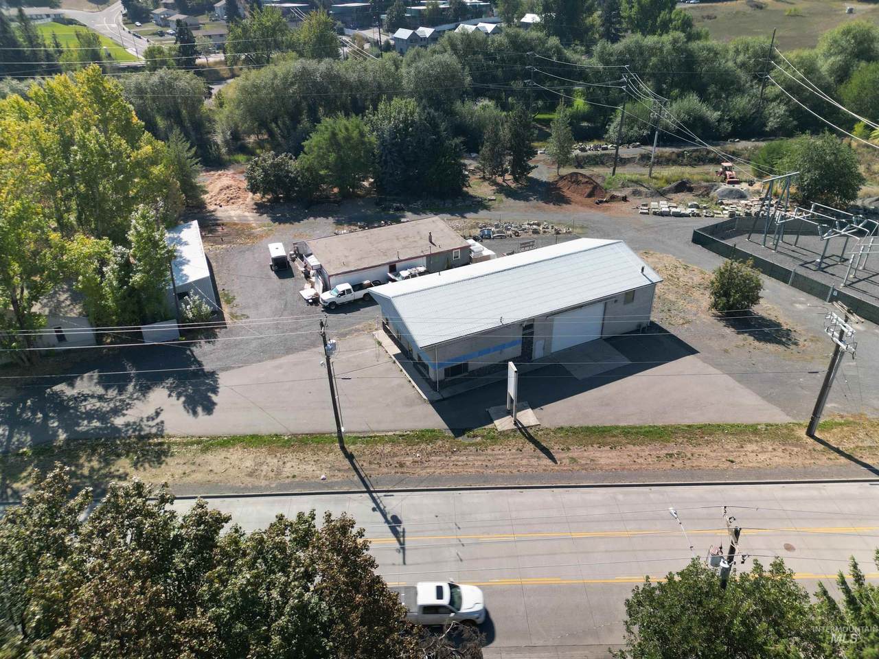 427 Troy Rd - Photo 1
