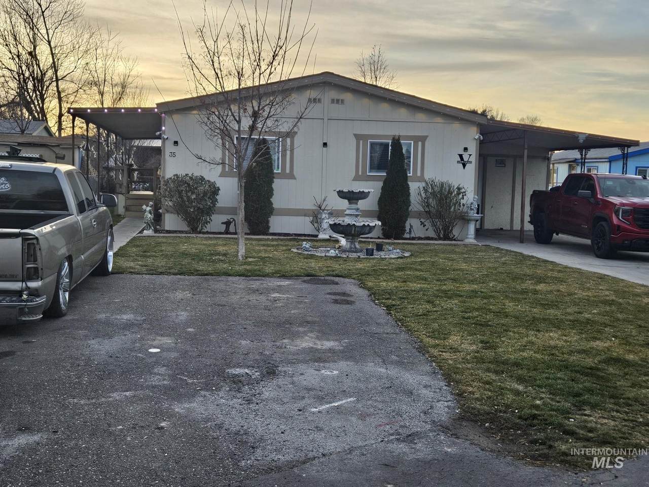 5200 Midway - Photo 1