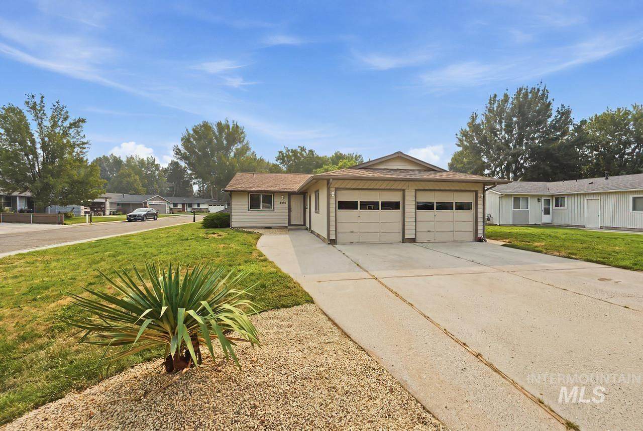 1610 Londoner Ave - Photo 1