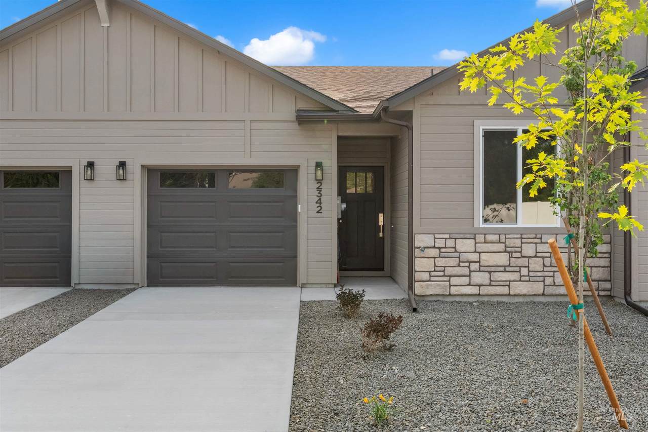 2359 Bayne Lane - Photo 1