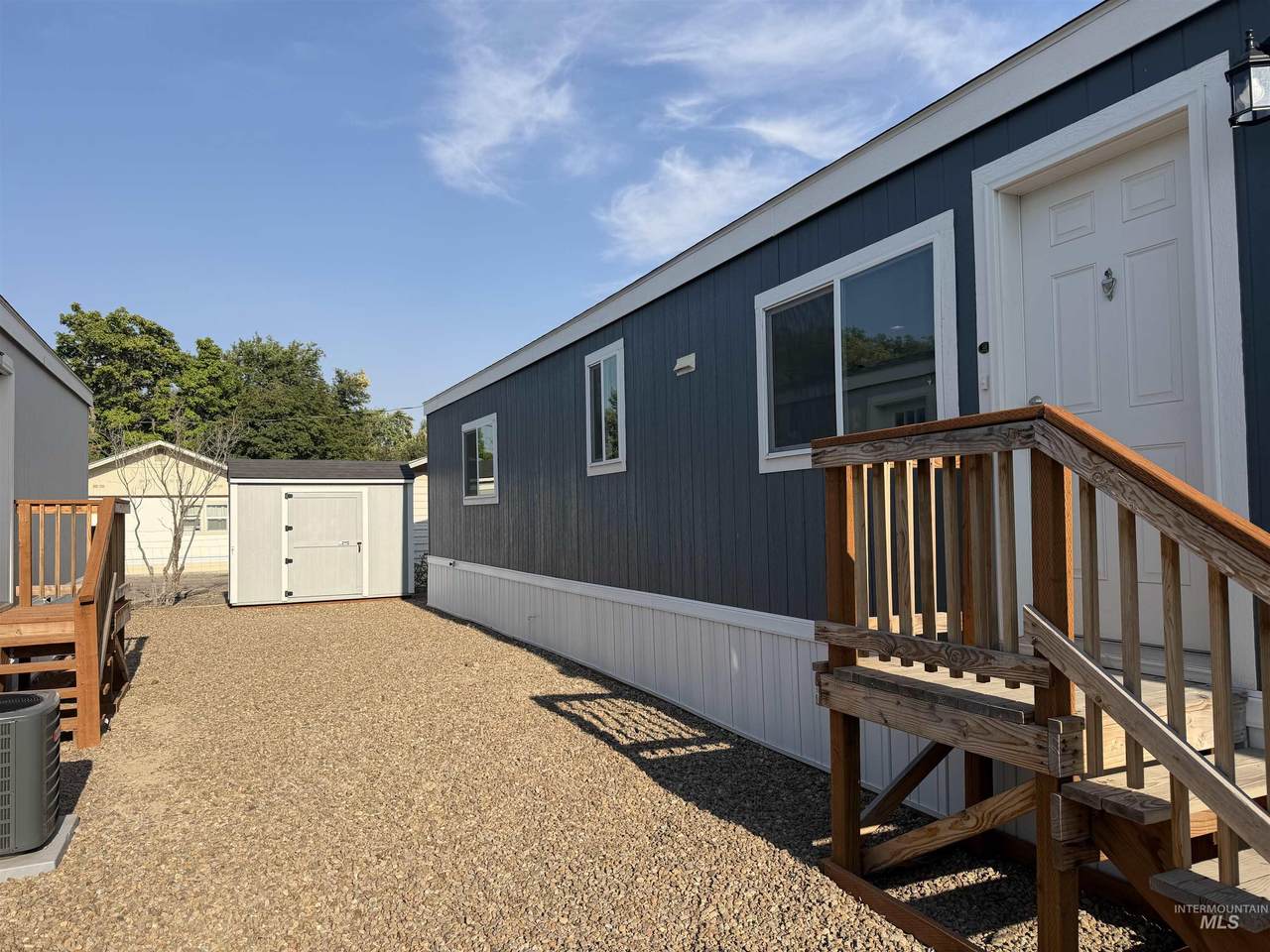 370 12th South - Photo 1