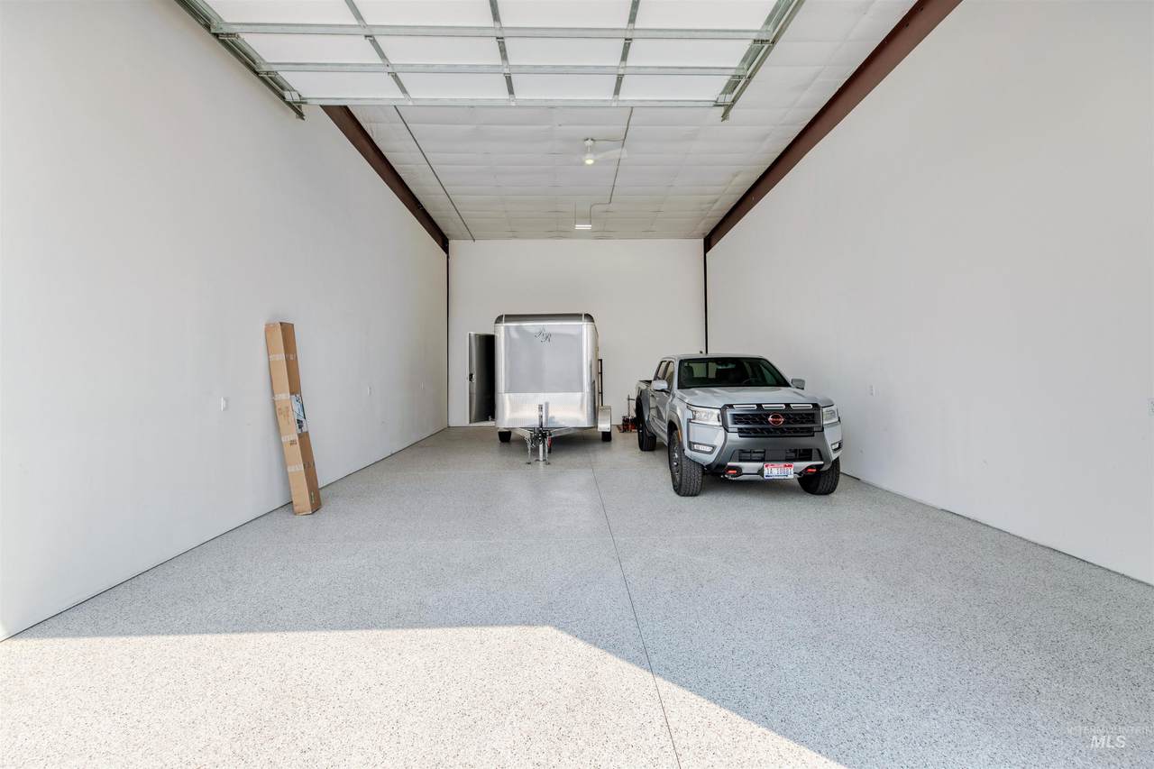 2007 Saturn Way - Photo 1