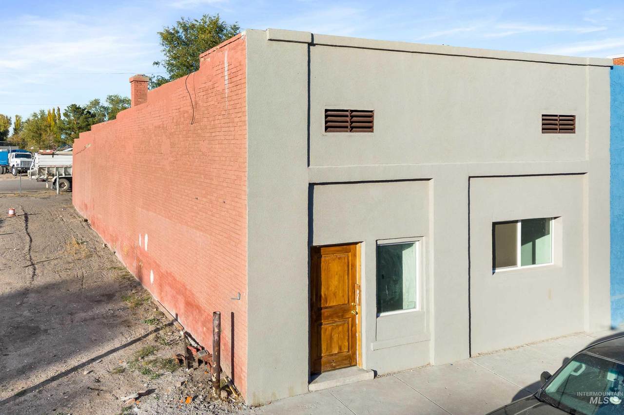 105 Idaho St - Photo 1