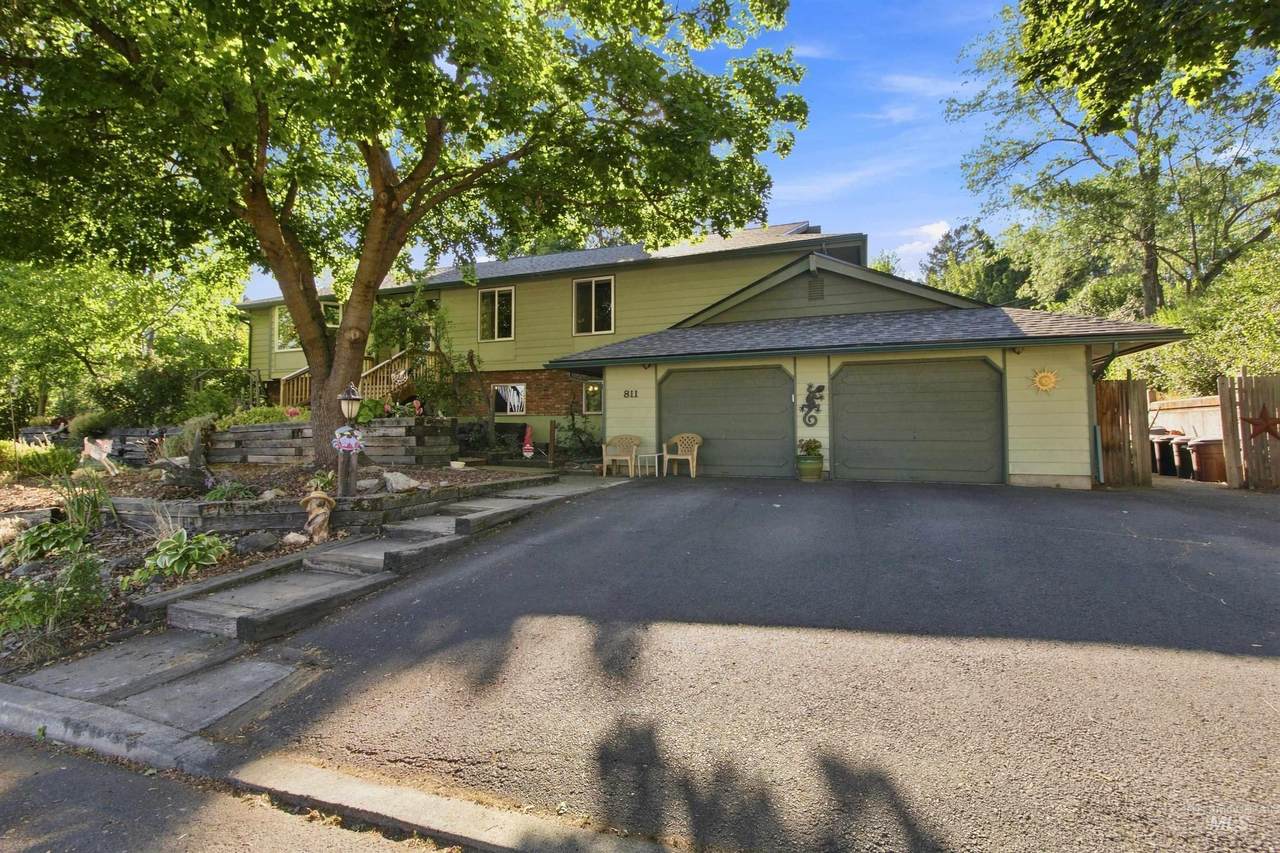 811 Grant St. - Photo 1