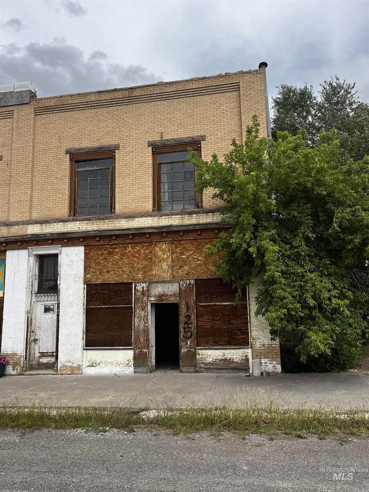 125 Main St. - Photo 1
