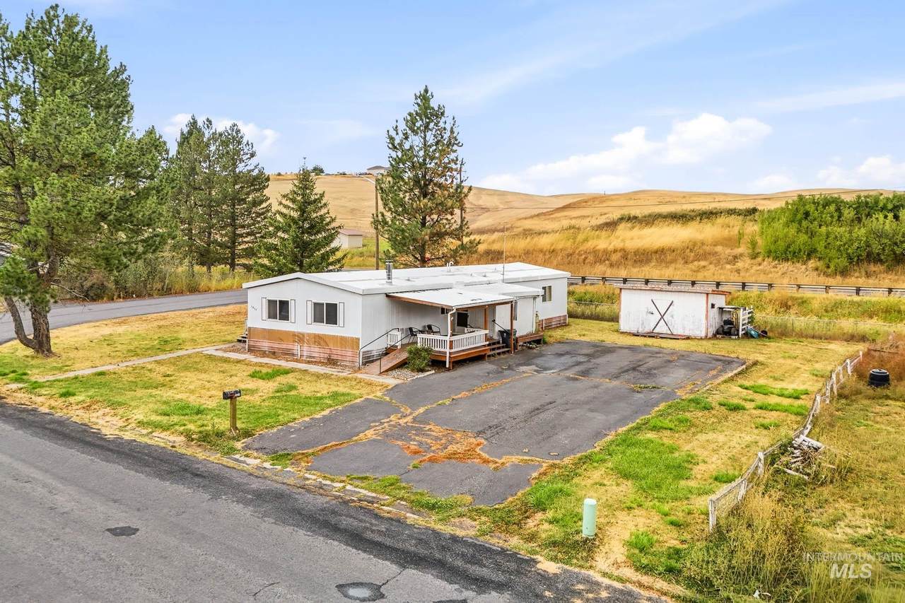 1024 Juliene Way - Photo 1
