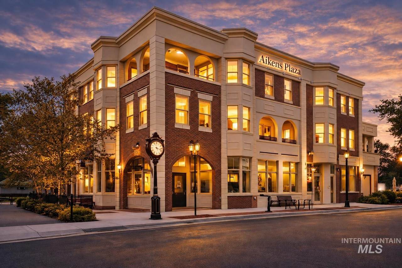 79 Aikens Street - Photo 1