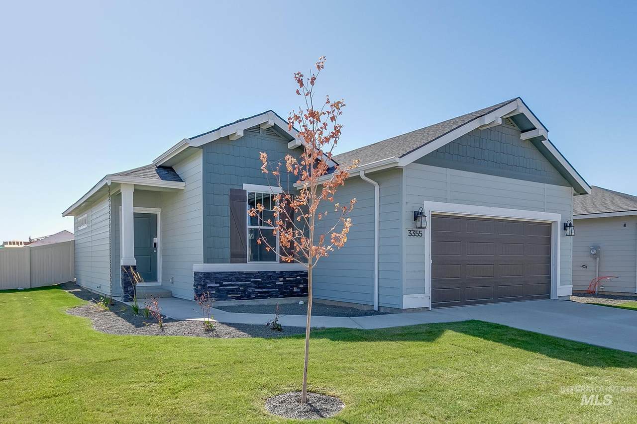 3355 Remembrance Dr - Photo 1