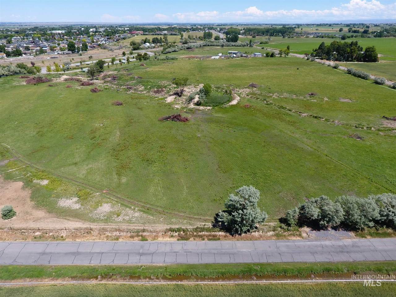 2122 3900 N Lot 3 - Photo 1