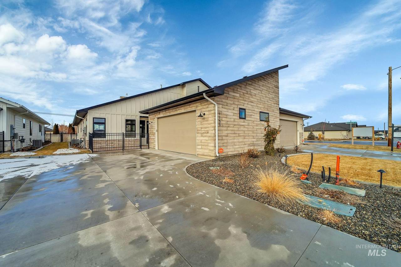 1131 Langford Way - Photo 1