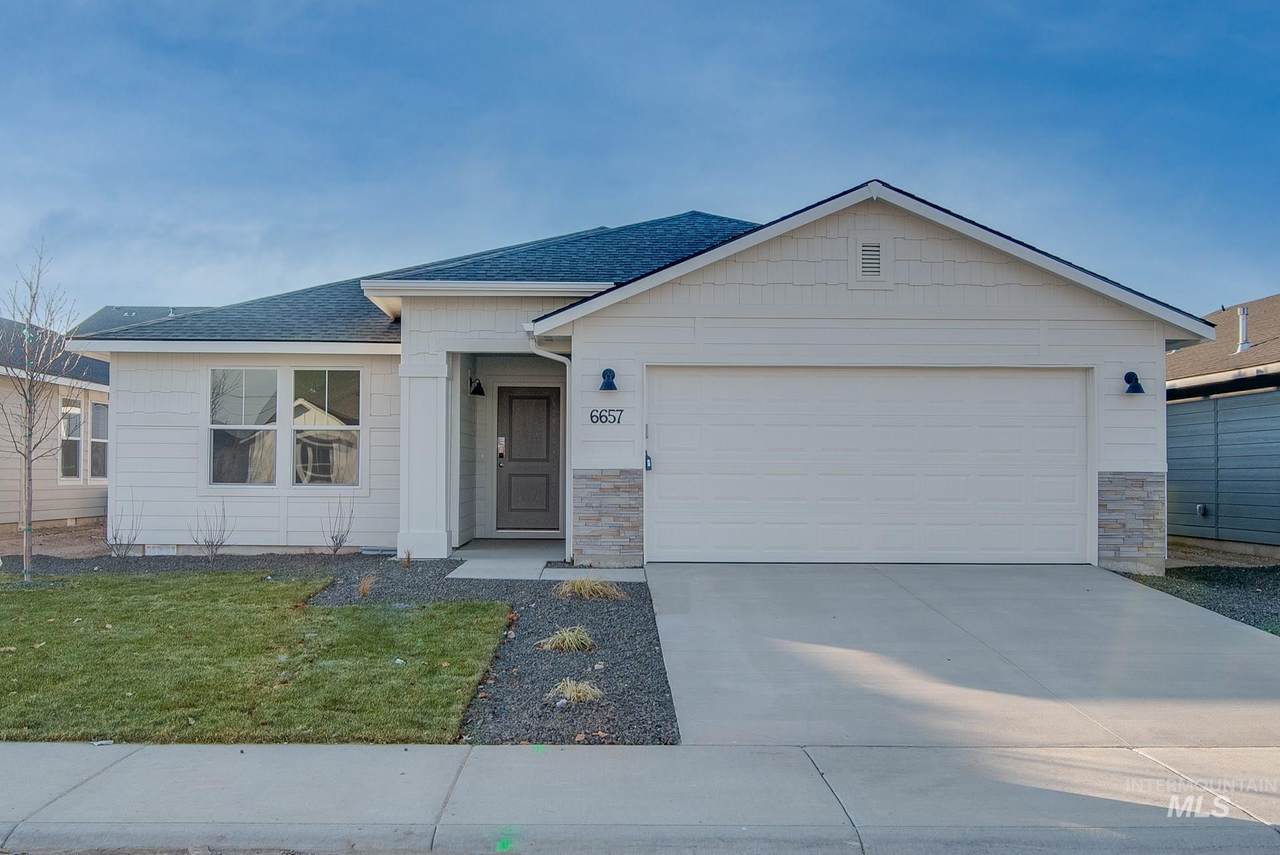 6657 Donaway Ave - Photo 1