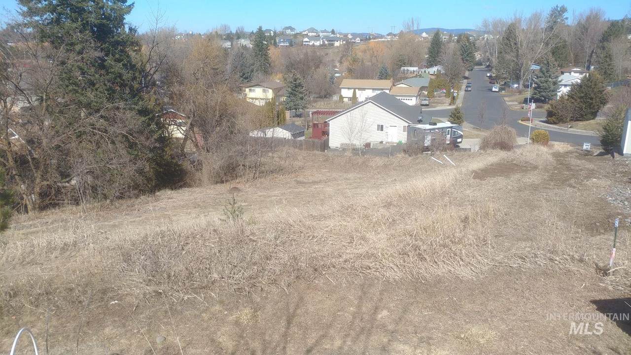 2209 Shelby - Photo 1