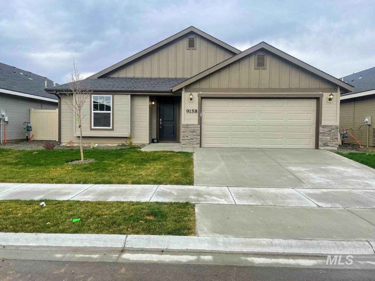 9158 Tanglewood Dr. - Photo 1