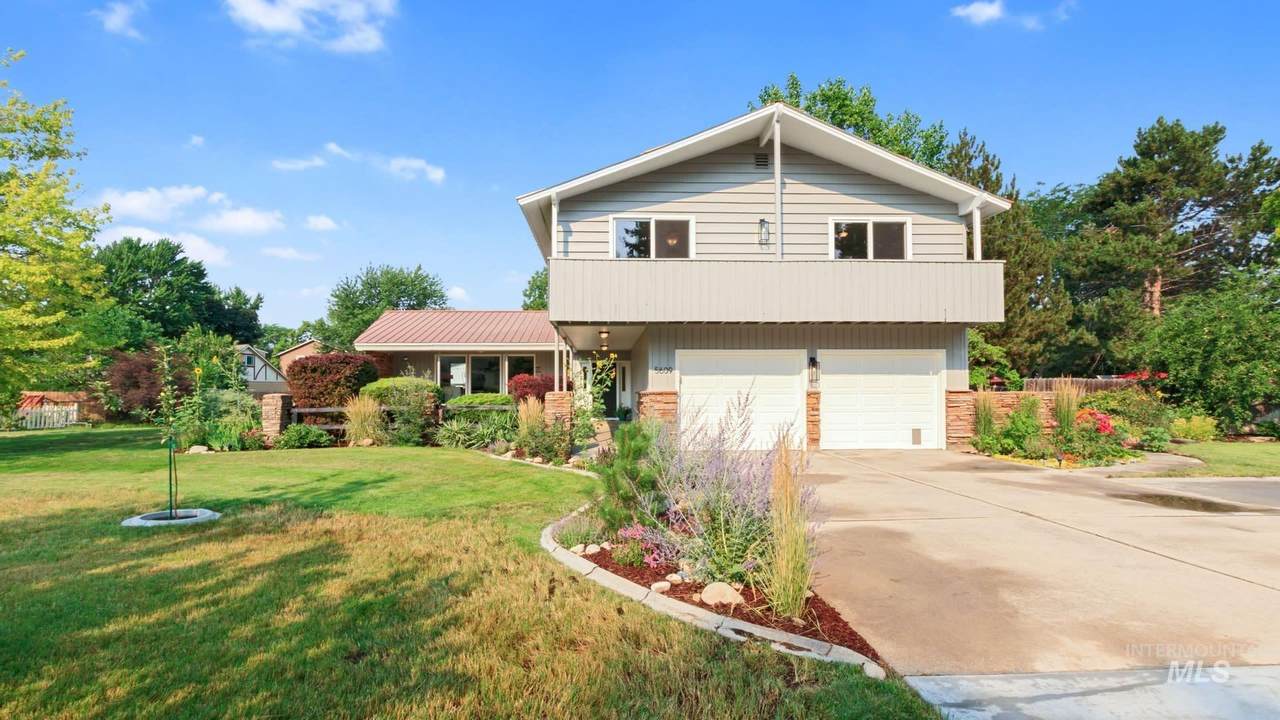 5609 Fieldcrest - Photo 1
