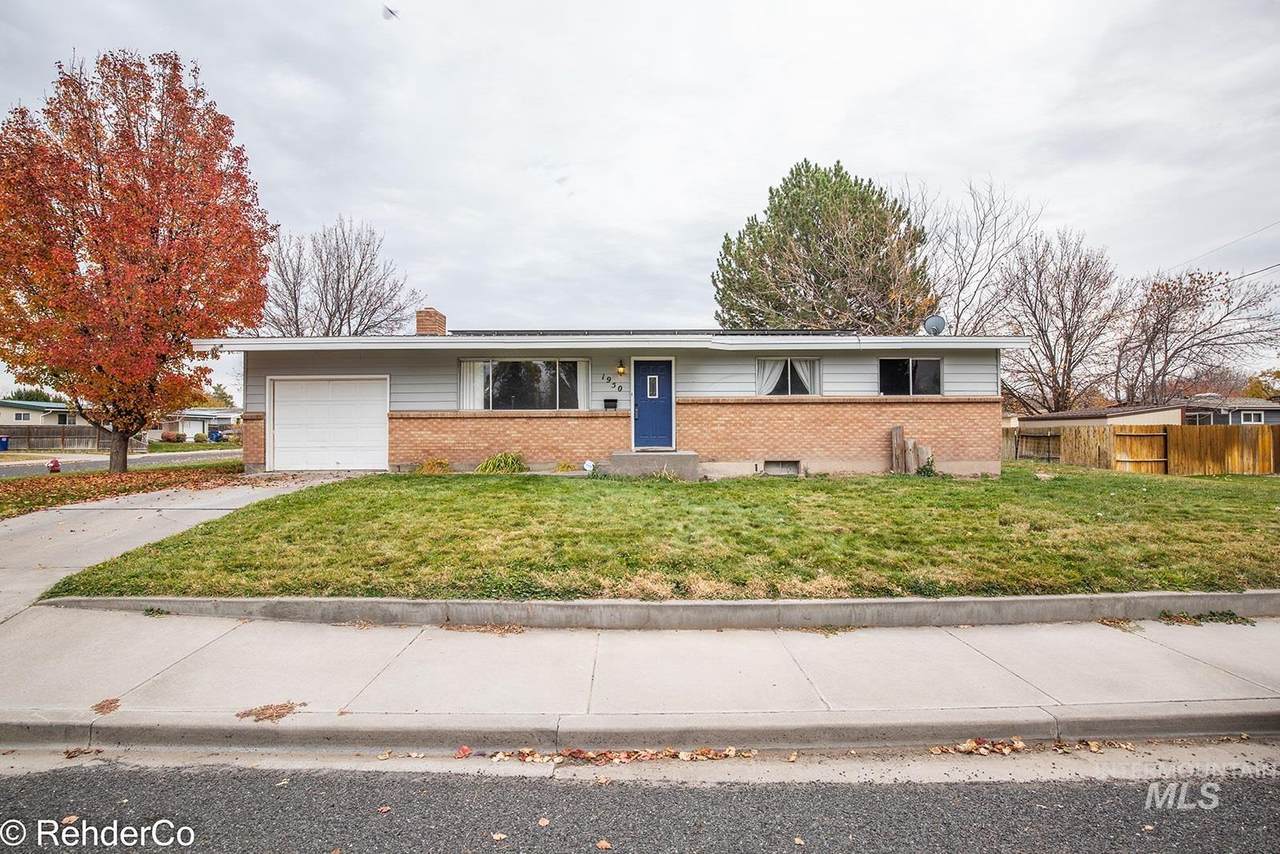 1950 Sherry Drive - Photo 1