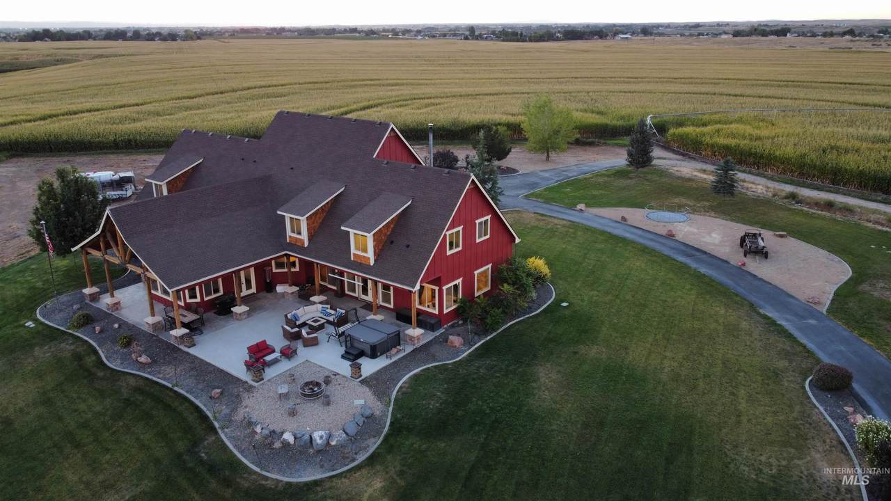 24746 Star Crest Ct. - Photo 1