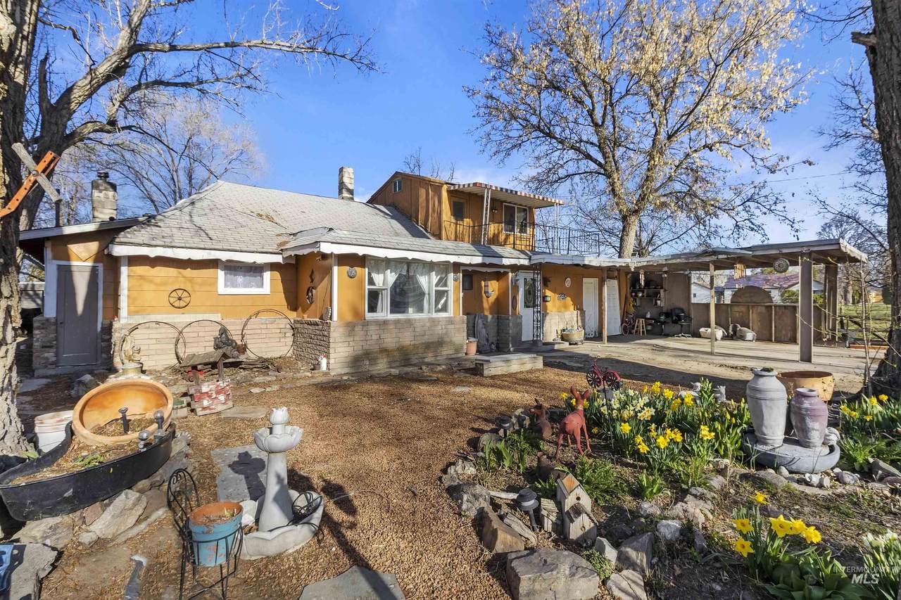 1804 Monroe - Photo 1