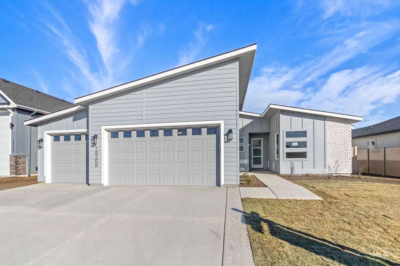 18268 Tulip Ave - Photo 1